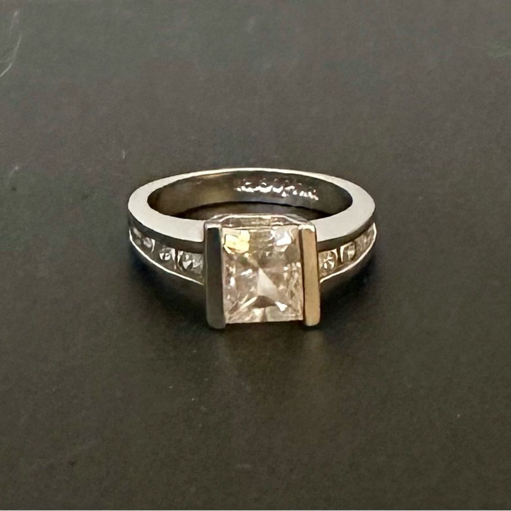 Lia Sophia vintage CZ ring